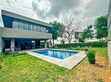 Terreno / Lote · 210m² · Terreno en Venta Altares Residencial, Santiago, Carretera Nacional
