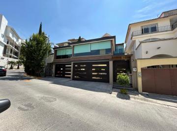 Casa de 4 habitaciones, Naucalpan de Juárez · Fantástica Residencia en Lomas Verdes 6ta Sección