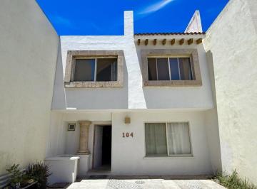 Casa de 3 habitaciones, Aguascalientes · Casas en Venta en Aguascalientes Poniente en Privanza La Mancha