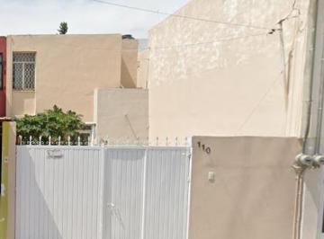 Casa 190m² Venta Fraccionamiento Jesús Terán Peredo · Casa en Remate en Cuauhtémoc, Fracc. Jesús Terán Peredo, Aguascalientes, Ags.