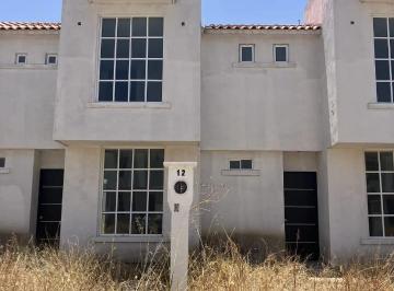 Quinta de 3 habitaciones, Silao · Casa en Quinta Los Alamos Silao, Gto