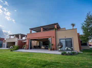 Casa · 277m² · 3 Recámaras · 4 Estacionamientos · Casa en Privada San Miguel de Allende