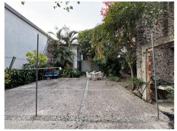 Casa · 800m² · 10 Recámaras · 8 Estacionamientos · Casa Comercial en Vista Hermosa Cuernavaca - Maz - 2302 - Cc