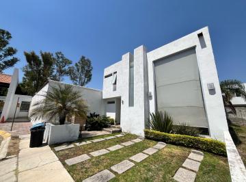 Casa de 3 habitaciones, San Juan del Río · Casa en Venta en Campestre San Juan, Sjr, Querétaro.