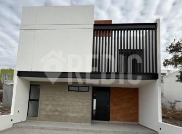 Casa de 3 habitaciones, Querétaro · Casa en Venta en Mirador