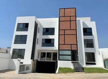 Departamento · 127m² · 3 Recámaras · 2 Estacionamientos · Departamento en Venta a Unos Pasos del Parque Metropolitano