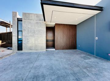 Casa de 2 habitaciones, León · Casa de un Piso en Venta en Loma Alta, Zona Norte, a 8 Min de Puerta Bajío.