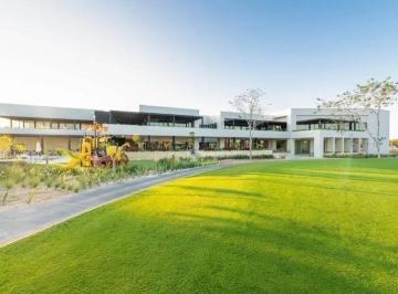 Terreno / Lote · 601m² · Venta de Terreno Frente Al Campo de Golf en Yucatán