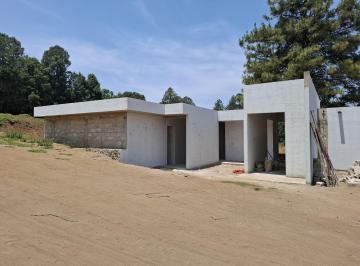 Casa en condominio de 4 habitaciones, Valle de Bravo · Casa en Venta en Valle de Bravo