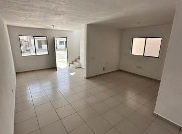 Casa · 101m² · 3 Recámaras · 2 Estacionamientos · Casa en Fraccionamiento Céntrika Huinalá