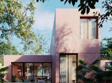 Casa · 165m² · 2 Recámaras · 1 Estacionamiento · House For Sale in San Crisanto Beach, Sinanché, Yucatán