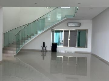Casa de 3 habitaciones, Villahermosa · Venta de Casa Amplia, Centropolis Villahermosa.