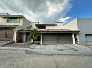 Casa de 3 habitaciones, León · Casa en Venta en Jardines del Campestre, León Gto, a 5 Min del Metropolitano.