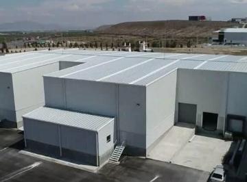 Bodega comercial de 2 habitaciones, Saltillo · Bodega en Server