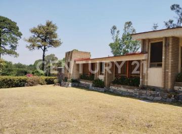 Casa · 890m² · 4 Recámaras · 8 Estacionamientos · Venta Casa Fraccionamiento Mirador La Calera, 1 Piso!