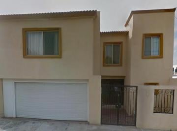 Casa en Venta de 3 habitaciones Fraccionamiento Las Praderas  · Preciosa Casa en Remate en Riachuelo, Fracc. Las Praderas, Saltillo, Coahuila