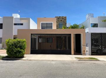 Casa , Mérida · Casa en Venta en Gran San Pedro Cholul, Mérida ¡Lista Para Habitar!