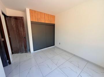 Casa · 150m² · 4 Recámaras · 2 Estacionamientos · Casa - Unidad Habitacional Tezontepec