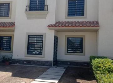 Casa de 2 habitaciones, Culiacán · Casas en Renta Culiacan, Sector Norte Stanza Cantabria Privada