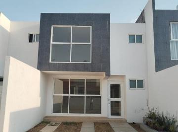 Casa · 125m² · 3 Recámaras · 1 Estacionamiento · Privada Habitacional del Bosque Colonia El Pedregal de San Jose, Tulancingo, hidalgo