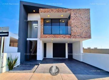 Casa · 3 Recámaras · 2 Estacionamientos · Casa en Venta en Mayorca Palma de Andalucía
