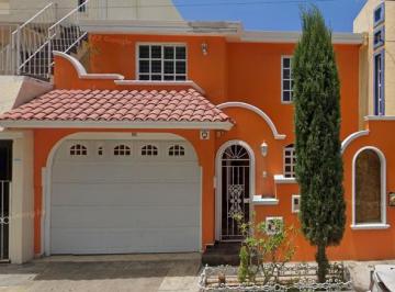 Casa de 3 habitaciones, Mazatlán · Hermosa Casa en Remate en Garzas, Villas del Estero, Mazatlán, Sinaloa.