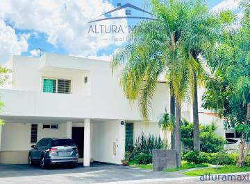 Casa en condominio de 4 habitaciones, Zapopan · Casa en Venta Atlas Colomos Zapopan