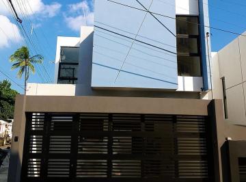 Casa · 167m² · 3 Recámaras · 2 Estacionamientos · Casa en Lomas del Mar
