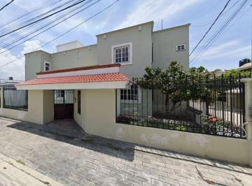 Casa de 4 habitaciones, Texcoco · Hermosa Casa en Remate, Privada 10a Sur, Anzures, Puebla de Zaragoza, Puebla.
