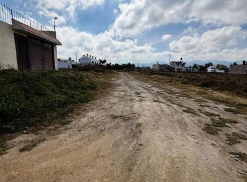 Terreno / Lote · 233m² · Venta de Lote Medias Tierras