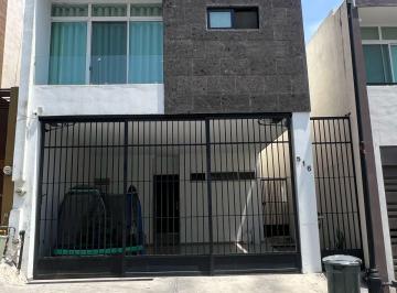 Casa de 3 habitaciones, Monterrey · Casa en Venta en Paseo del Vergel