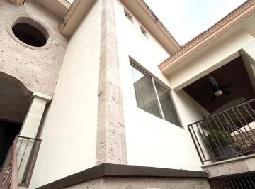Casa de 3 habitaciones, San Pedro Garza García · Casa en Venta en Veredalta