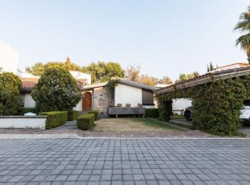Casa · 420m² · 3 Recámaras · 6 Estacionamientos · Venta Casa de 3 Recamaras en Puebla, Camino Real Excelente Zona