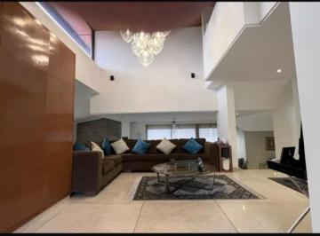 Casa en Venta en Bosque de las Lomas · Casa en Venta en Bosque de Las Lomas
