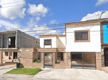 Casa de 4 habitaciones, Reynosa · Casa en Venta Colonia Las Fuentes Secc Lomas por Remate, Excelente Oportunidad!