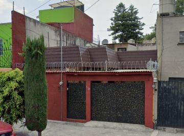 Casa de 3 habitaciones, Azcapotzalco · Casa en Venta Colonia Claveria por Remate, Excelente Oportunidad!