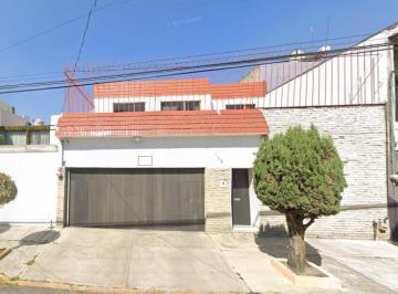 Casa de 3 habitaciones, Toluca · Casa en Toluca, Col. Américas Cárdenas