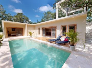 Villa de 3 habitaciones, Solidaridad · Venta de Casa de 3 Recamaras con Alberca Privada, Xpu Ha