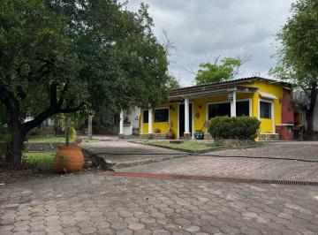 Quinta , Santiago · Quinta en El Barrial Sobre La Carretera Nacional