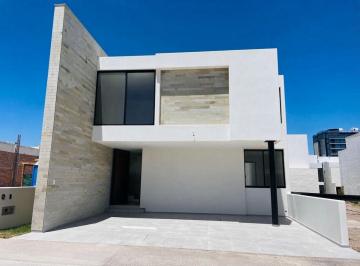 Casa de 3 habitaciones, Aguascalientes · Casas en Venta en Aguascalientes Norponiente en St Angelo Residencial
