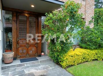 Casa de 3 habitaciones, Miguel Hidalgo · Casa en Lomas de Chapultepec, Luis Velasco