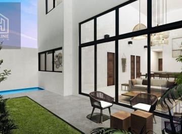 Casa · 152m² · 3 Recámaras · 2 Estacionamientos · Casa en Venta en Playa del Carmen 3 Habitaciones Alberca Privada a Minutos del Mar