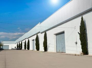 Nave industrial de 4 habitaciones, Cuautlancingo · Bodega de 600 m² en Parque Indust. con Acceso Para Trailers Cerca de Car. a Tlax