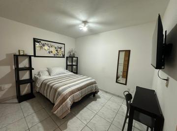 Departamento compartido en Renta de 1 habitación Ayuntamiento · Habitación en Renta Casa Residencial Zona Financiera, Providencia, Midtown