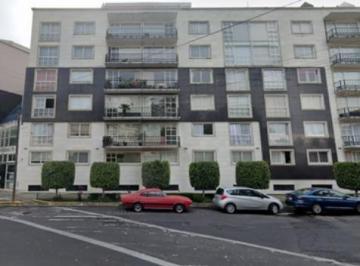 Departamento · 181m² · 3 Recámaras · 2 Estacionamientos · Departamento en Venta en Narvarte Oriente.