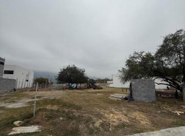 Terreno / Lote , Santiago · Venta de Terreno en El Barrial Pedregal del Huajuco Carretera Nac. Santiago Nl