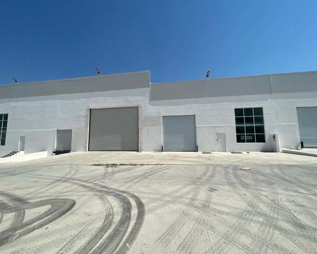 Industrial Warehouse for Rent in Industrial Park - (4)