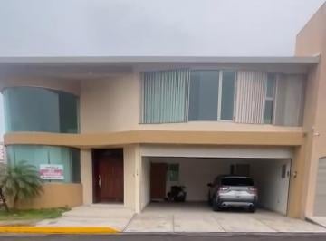 Casa · 387m² · 3 Recámaras · 2 Estacionamientos · Casa en Playas del Conchal