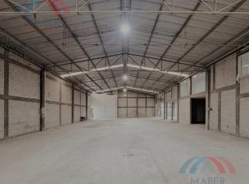 Nave industrial · 960m² · 6 Estacionamientos · Nave Industrial en Renta en Los Pinos