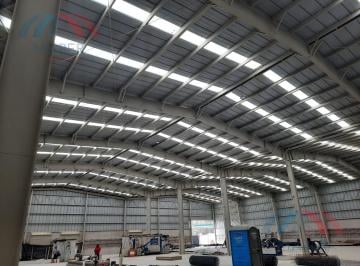 Nave industrial · 3200m² · 15 Estacionamientos · Nave Industrial en Renta en San Jerónimo Caleras